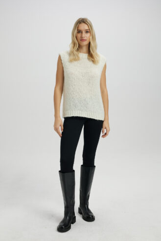 2023_09_28_SEPTEMBER0525