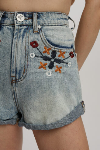 Sesla rondel 23.05.2040807